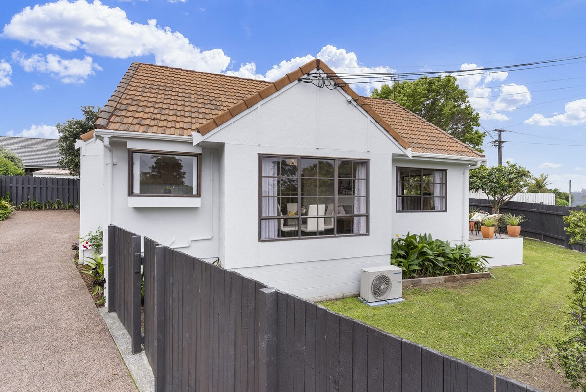 260 Rangatira Road, Beach Haven, Auckland - Carousel 14