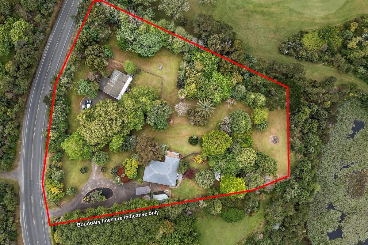 1622 South Head Road, Helensville - Carousel 1
