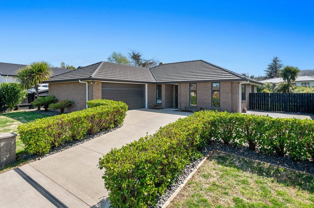39 Hamon Place, Pukehangi, Rotorua - Carousel 1