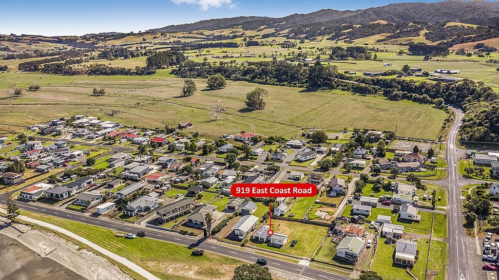 919 East Coast Road, Northcross, Auckland - Carousel 8