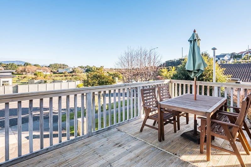 131 Weggery Drive, Waikanae Beach, Waikanae - Carousel 1