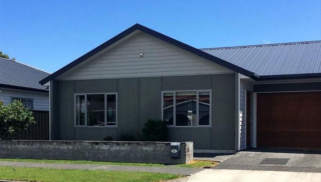 4B Benzie Avenue, Wallaceville, Upper Hutt - Carousel 1