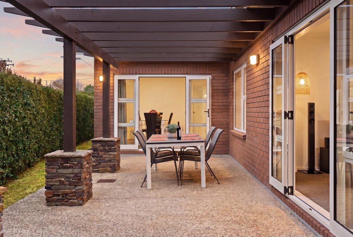 1 Malbec Place, Huapai, Kumeu - Carousel 2