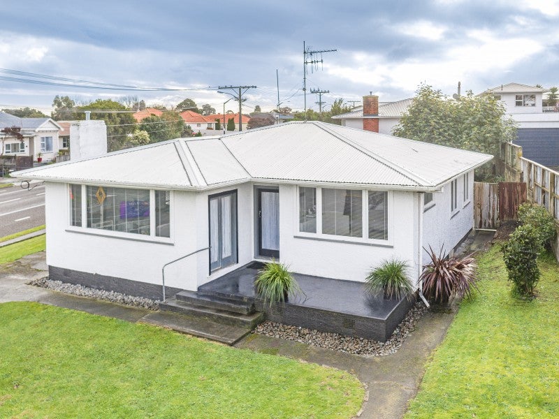 78 Carlton Avenue, Tawhero, Whanganui - Carousel 1