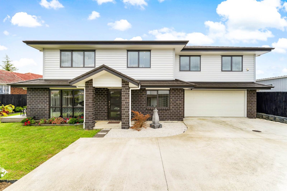17B Barbary Avenue, Kelston, Auckland - Carousel 2