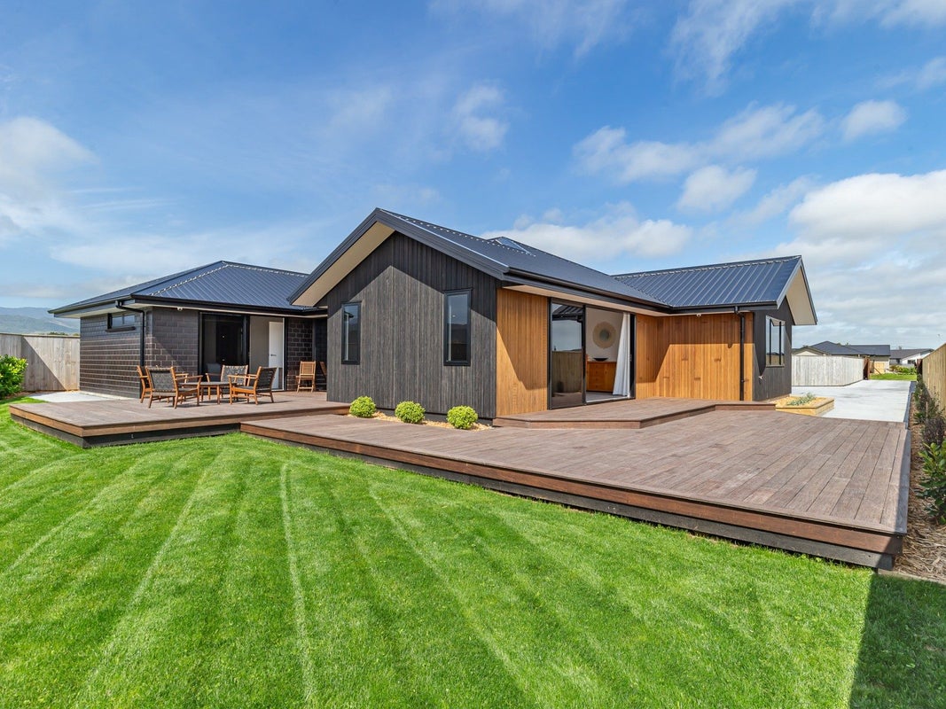 44A Tainui Street, Levin, Levin - Carousel 1