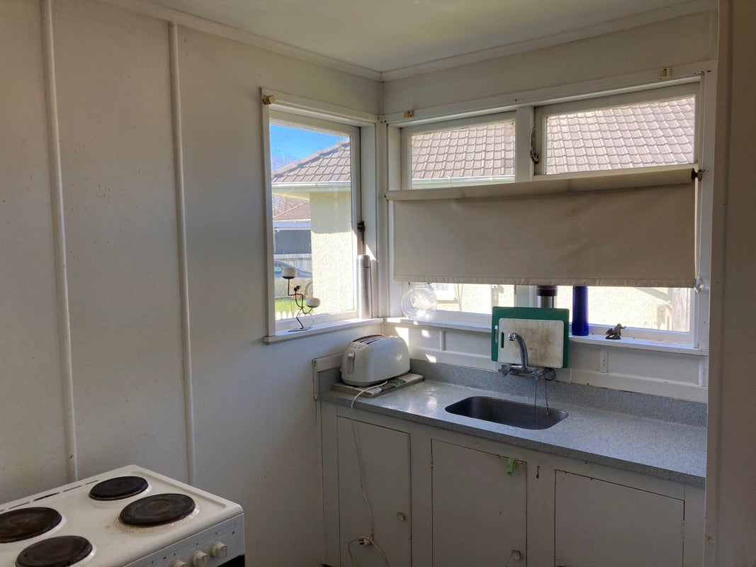10 Puriri Street, Elgin, Gisborne - Carousel 2