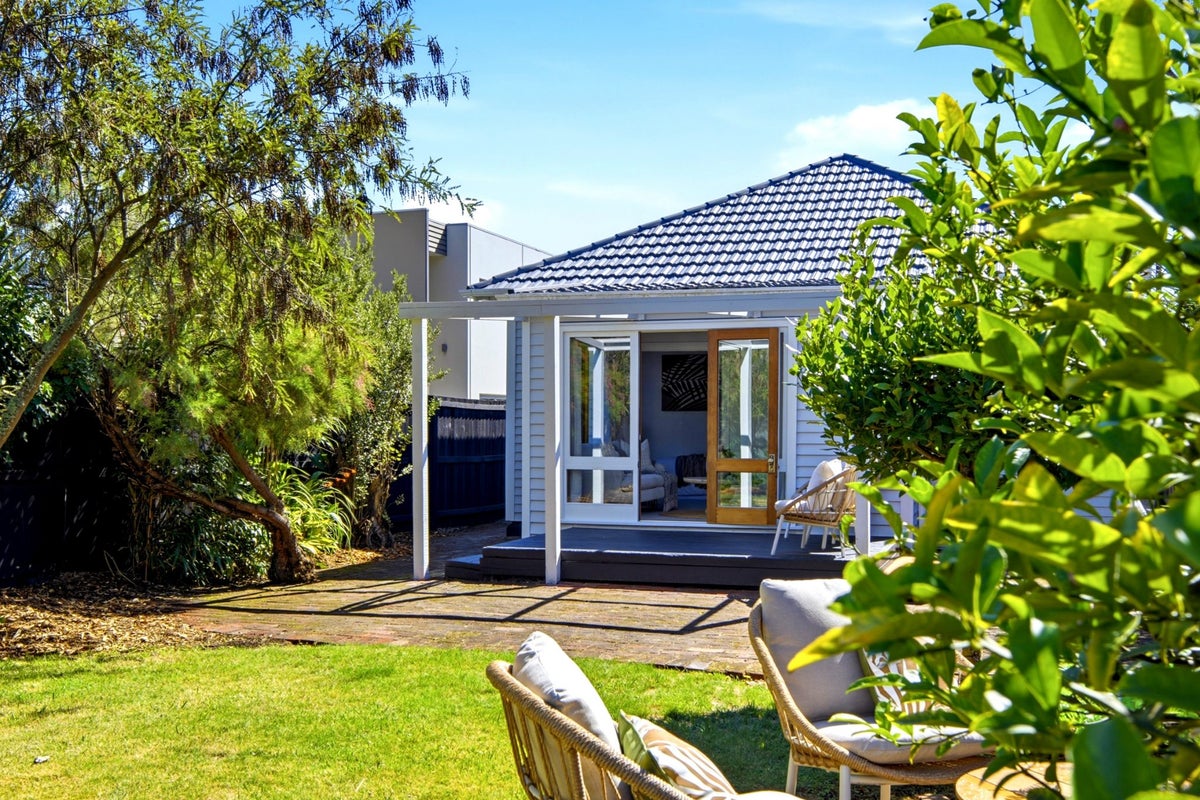 114 Nayland Street, Sumner, Christchurch - Carousel 1