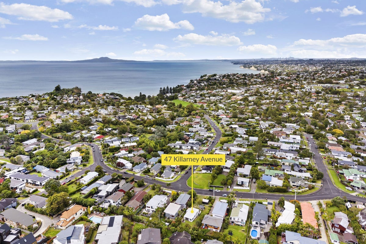 47 Killarney Avenue, Torbay, Auckland - Carousel 2