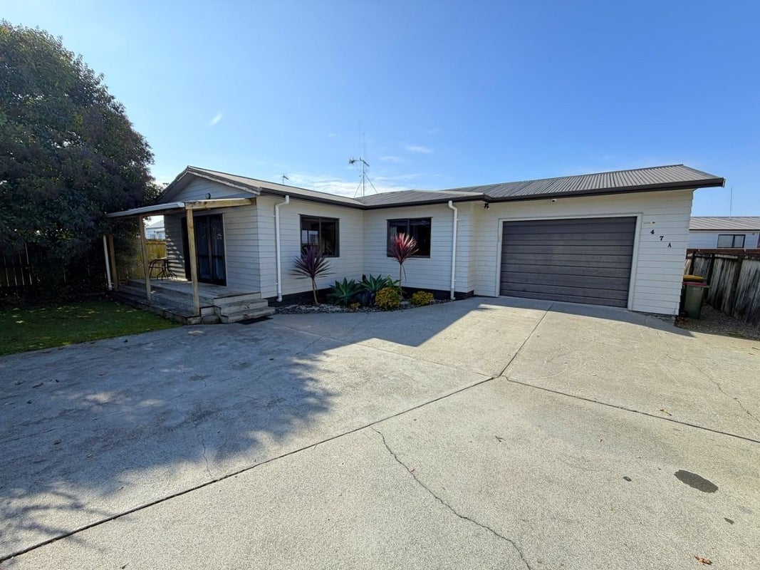 47A Tuhikaramea Road, Dinsdale, Hamilton - Carousel 1