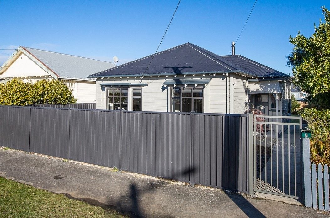 8 Alma Street, Saint Kilda, Dunedin - Carousel 1