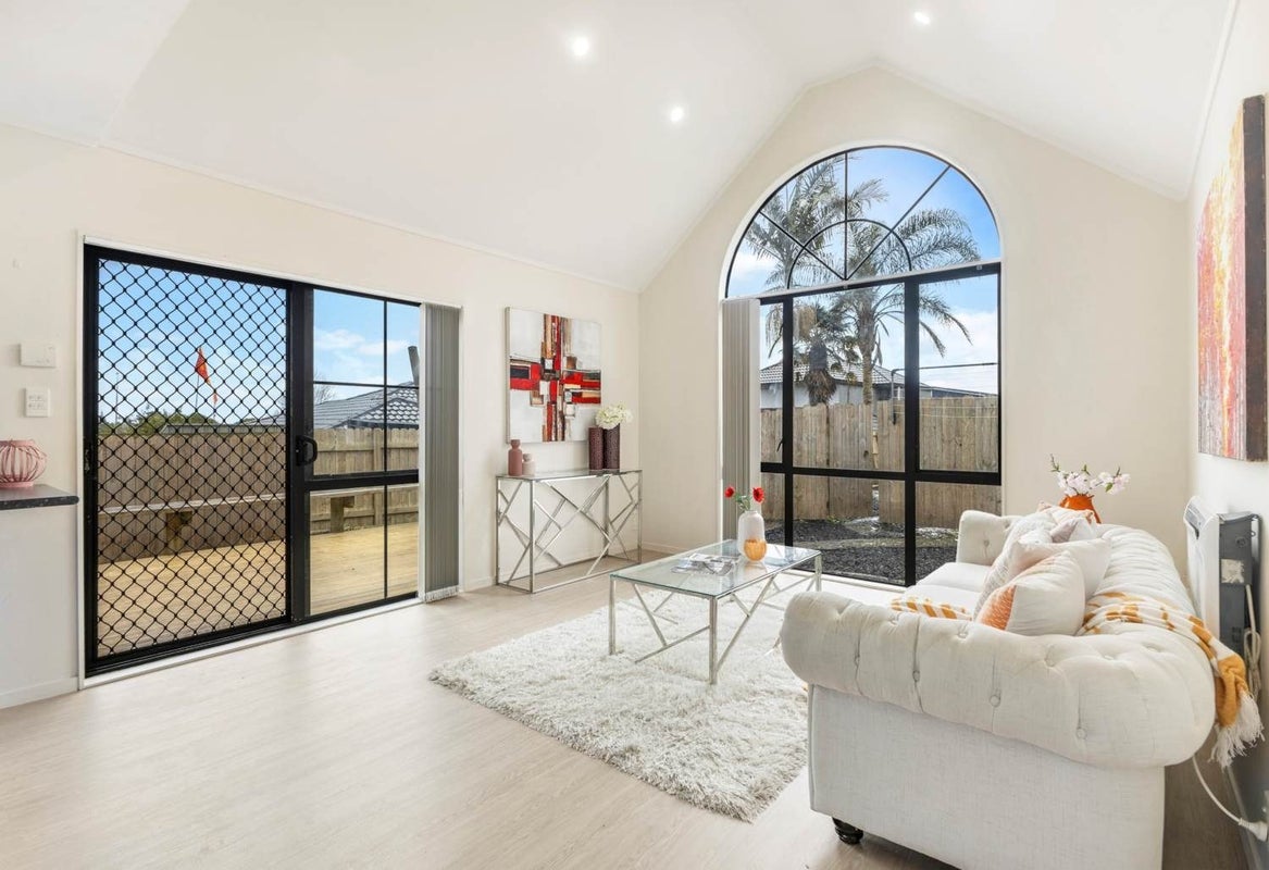 6 Sime Road, Hillpark, Auckland - Carousel 2