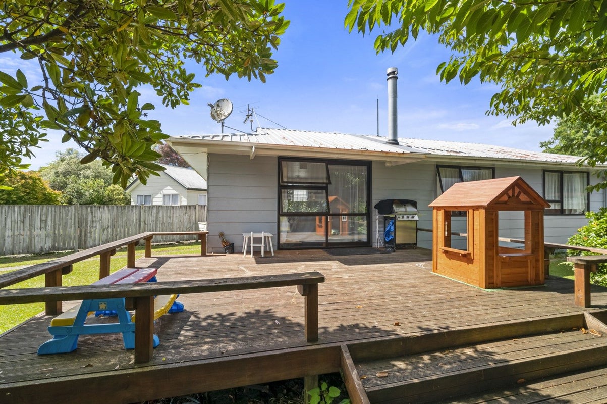 74 Wikaraka Street, Ngongotaha, Rotorua - Carousel 1