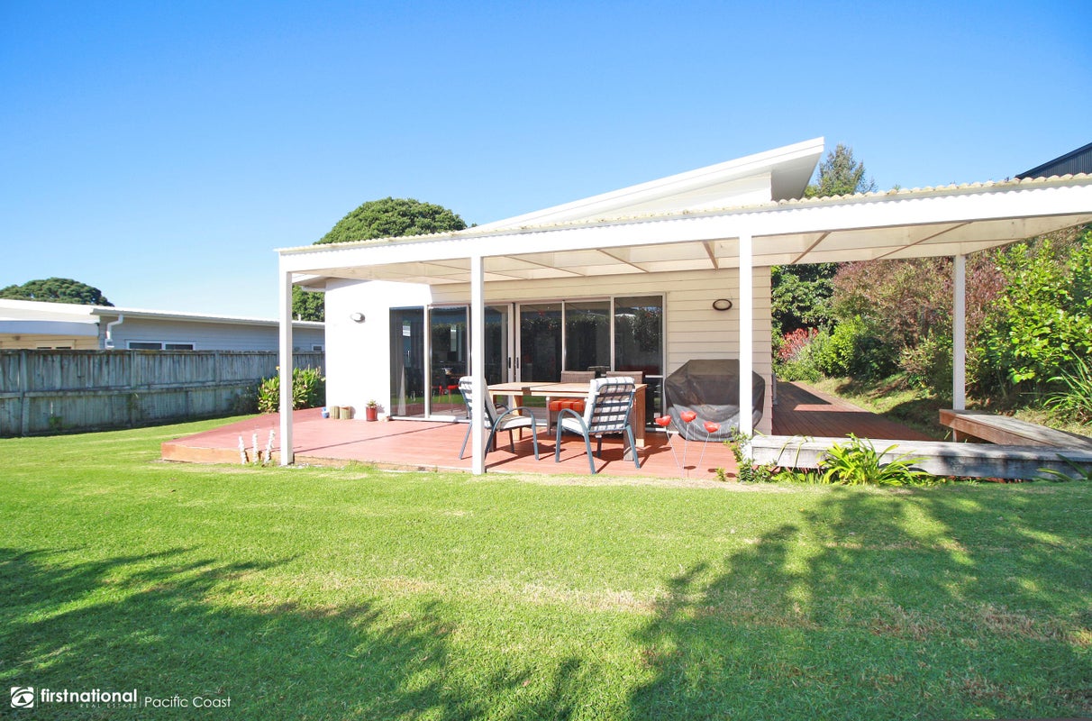 34 Dolphin Drive, Whiritoa, Waihi - Carousel 1