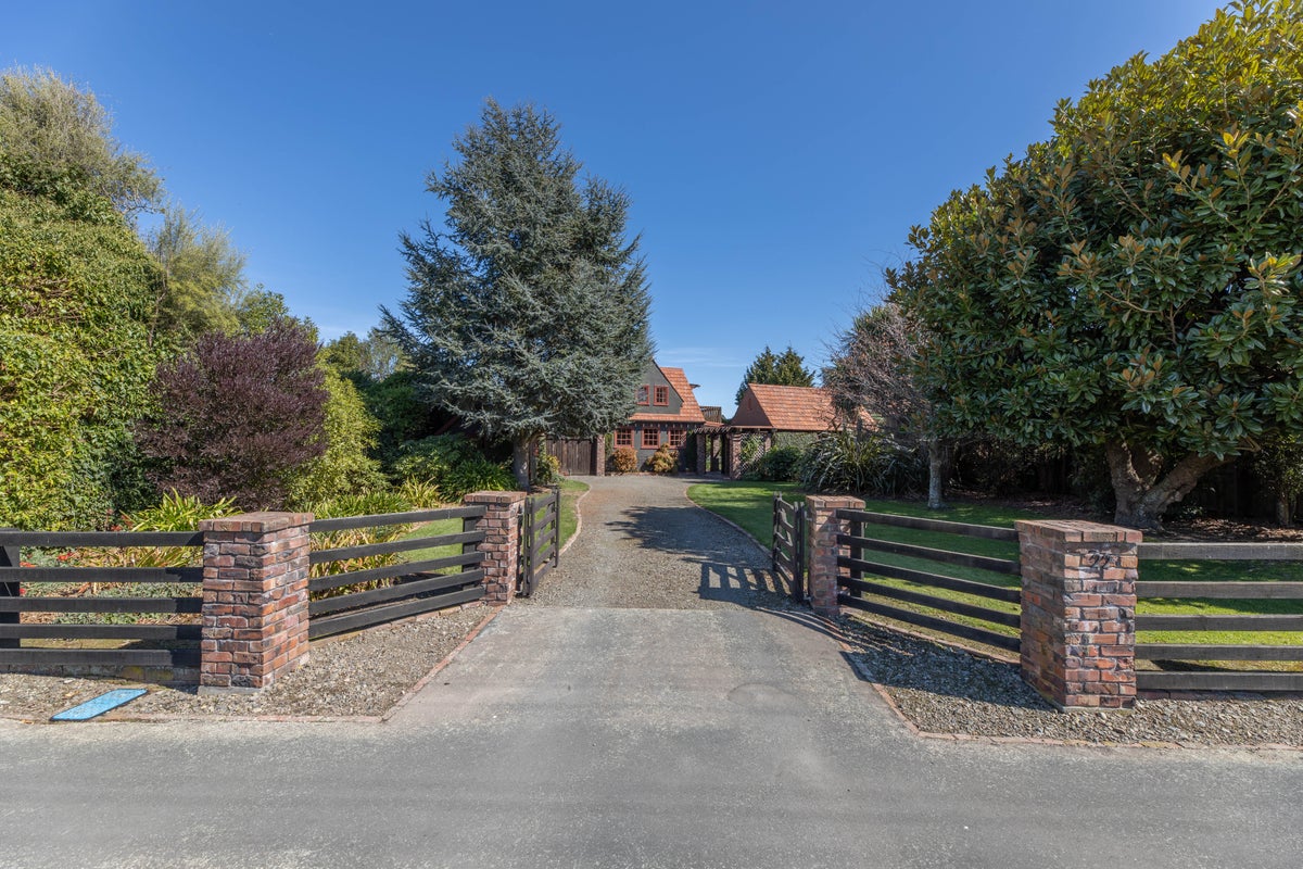22 Old Main North Road, Leithfield, Amberley - Carousel 2
