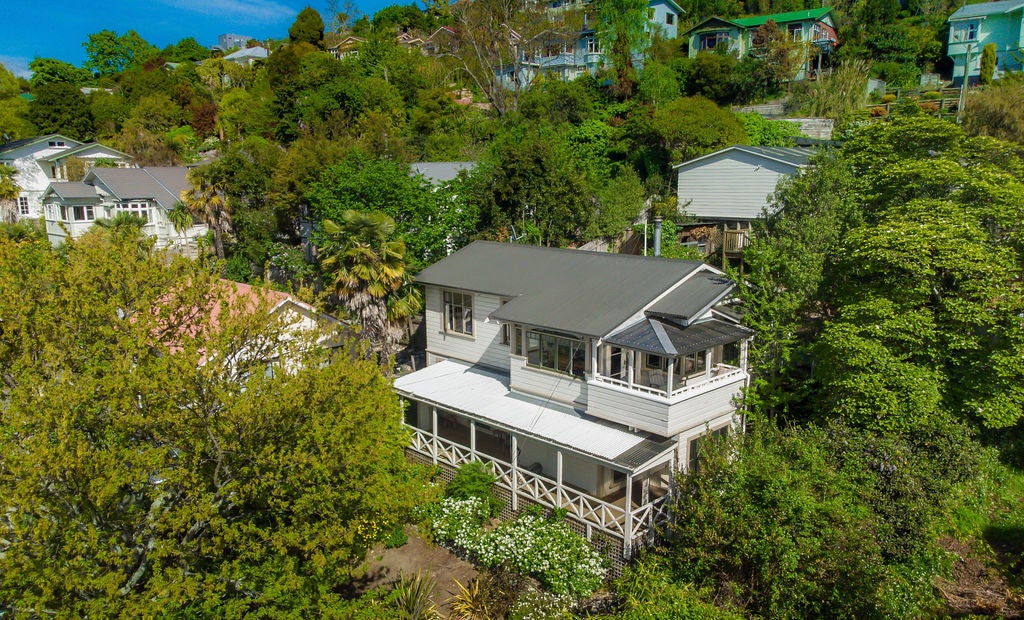 32 Renwick Place, Nelson South, Nelson - Carousel 1