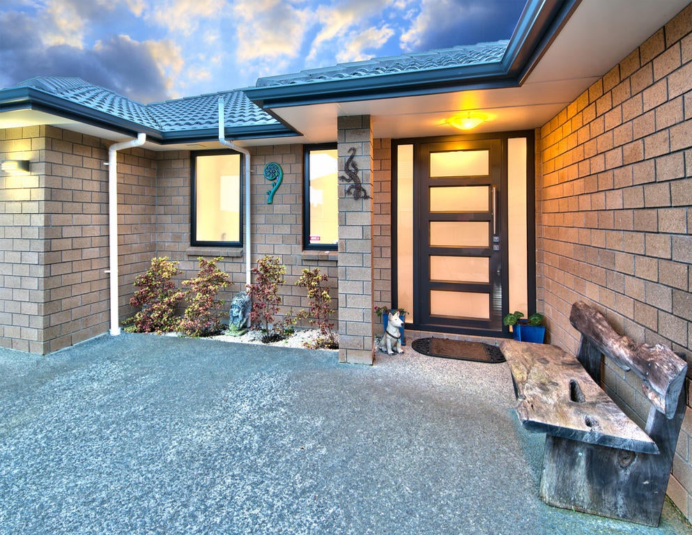 107 Rangeview Road, Sunnyvale, Auckland - Carousel 2