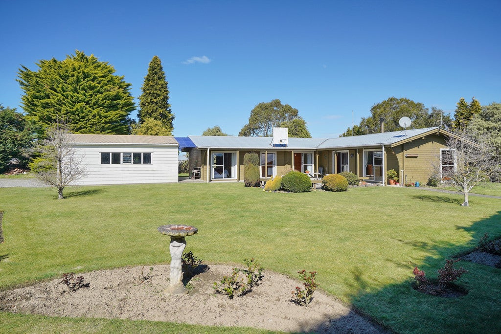 520 South Eyre Road, Swannanoa, Kaiapoi - Carousel 1
