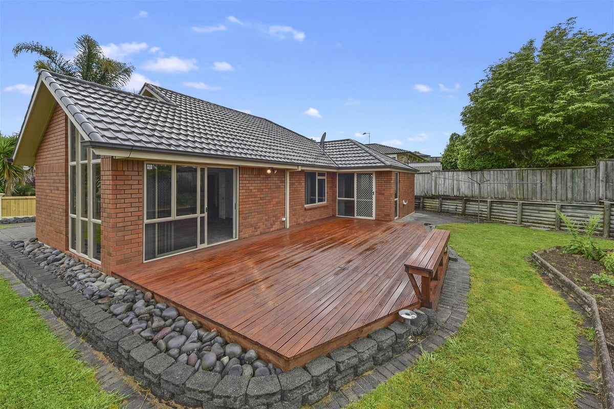 4 Jersey Place, Grandview Heights, Hamilton - Carousel 13