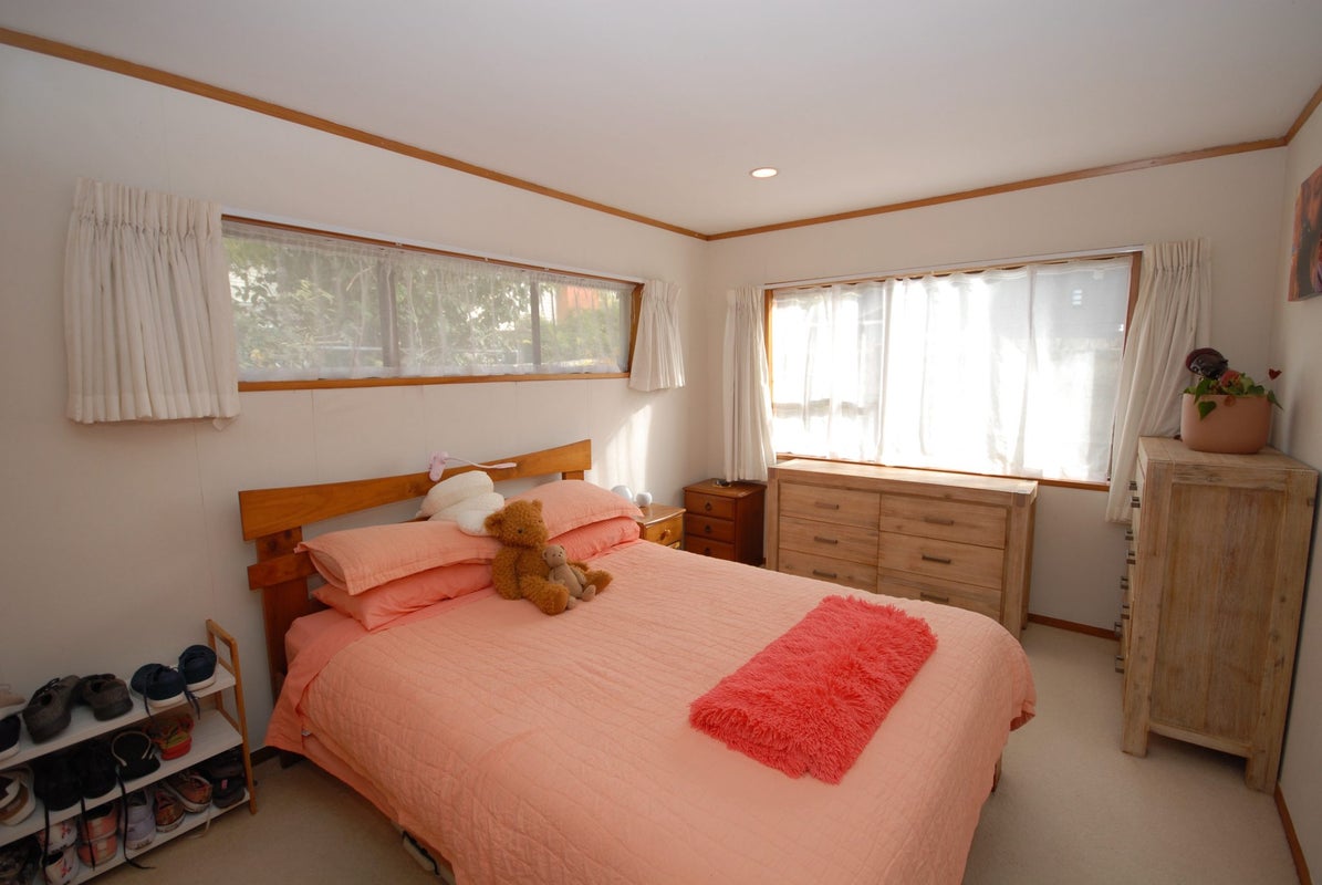 2/78 Nile Road, Milford, Auckland - Carousel 8