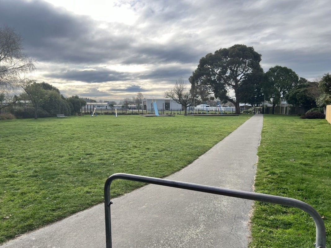 35 Greendale Avenue, Avonhead, Christchurch - Carousel 15