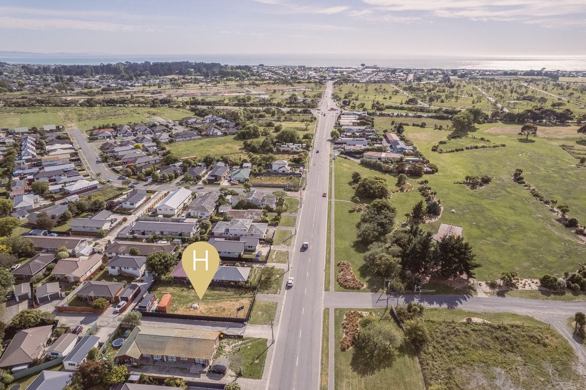 497 Pages Road, Bexley, Christchurch - Carousel 1