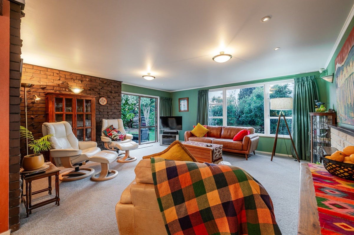 3 Clarke Avenue, Highbury, Palmerston North - Carousel 2