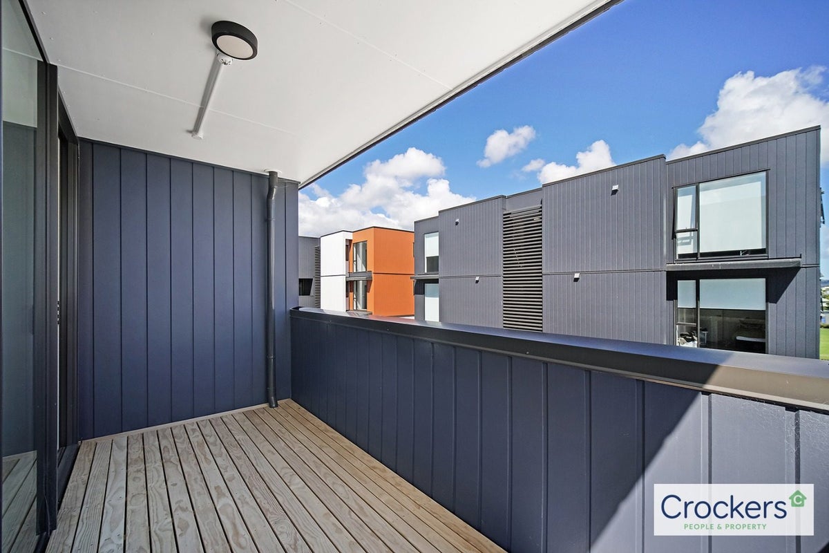 3/5 Treasure Lane, TE ATATU SOUTH, AUCKLAND - Carousel 13