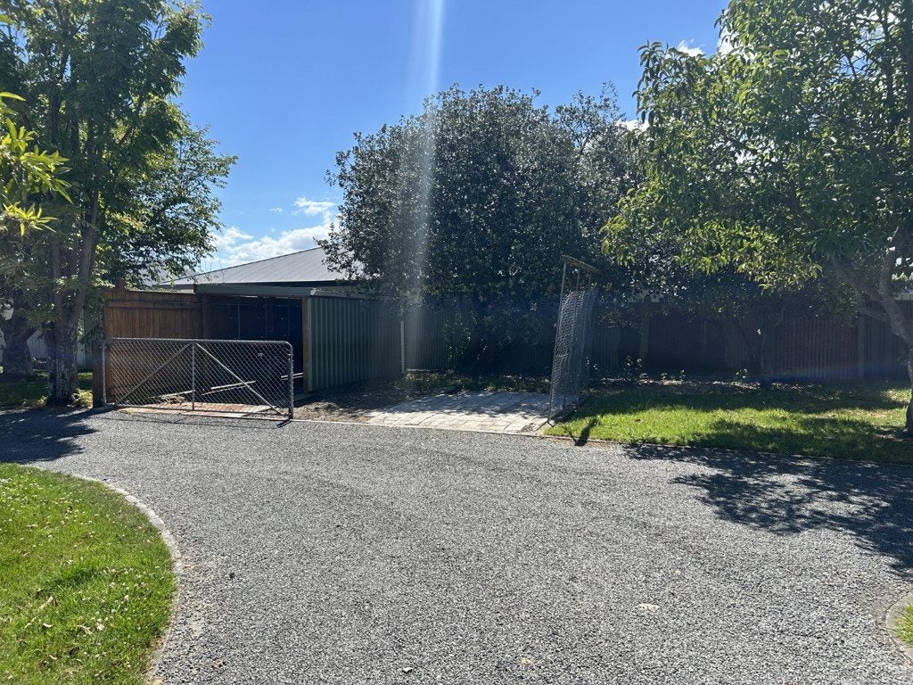 222A Grove Road, Mayfair, Hastings - Carousel 8