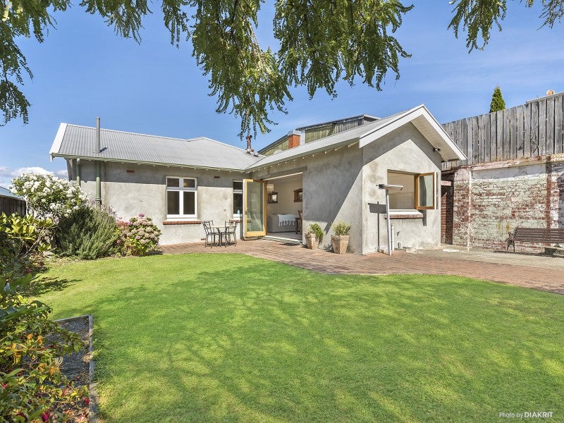 14 Trevor Terrace, Newtown, Wellington - Carousel 1