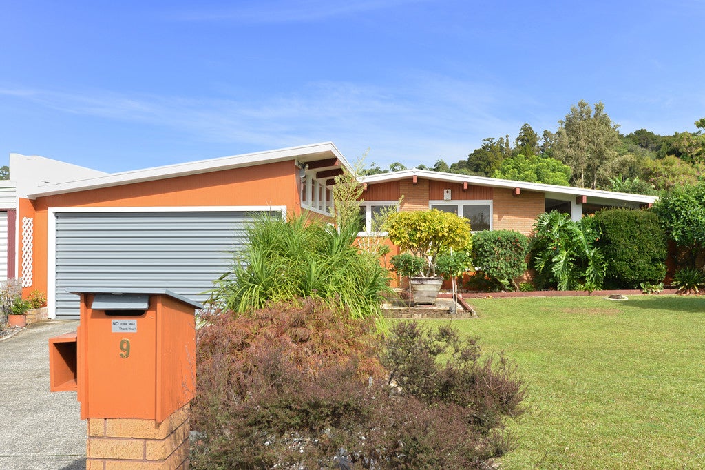 9 Fairway Drive, Kamo, Whangarei - Carousel 2