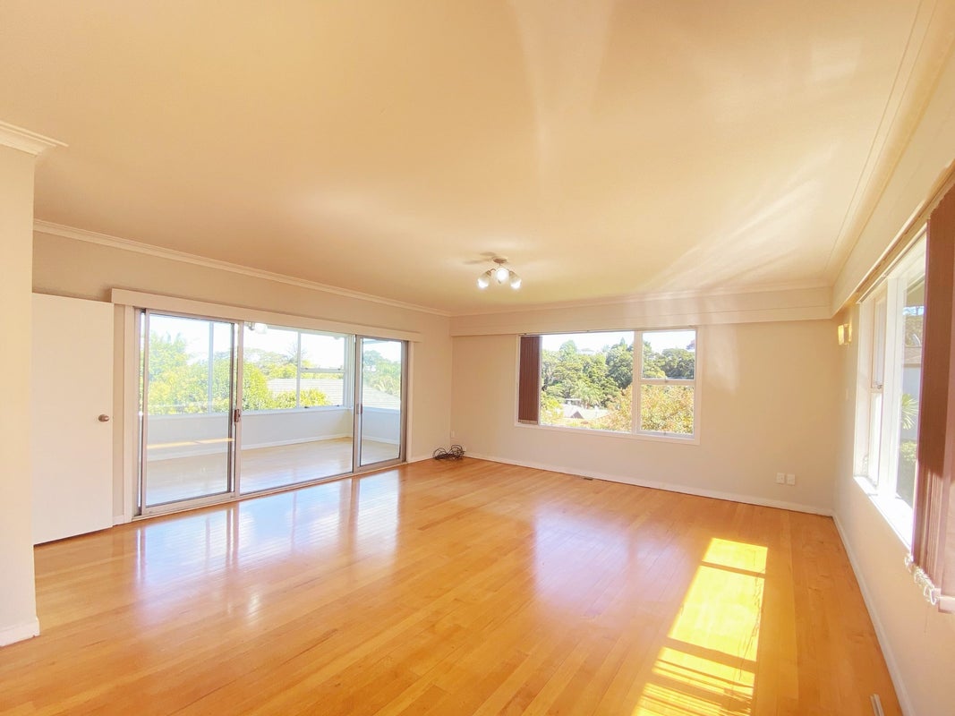 78 Onewa Road, Northcote Point, Auckland - Carousel 2