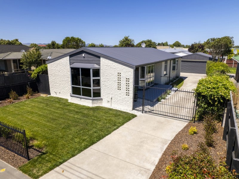 297 Sawyers Arms Road, Bishopdale, Christchurch - Carousel 1