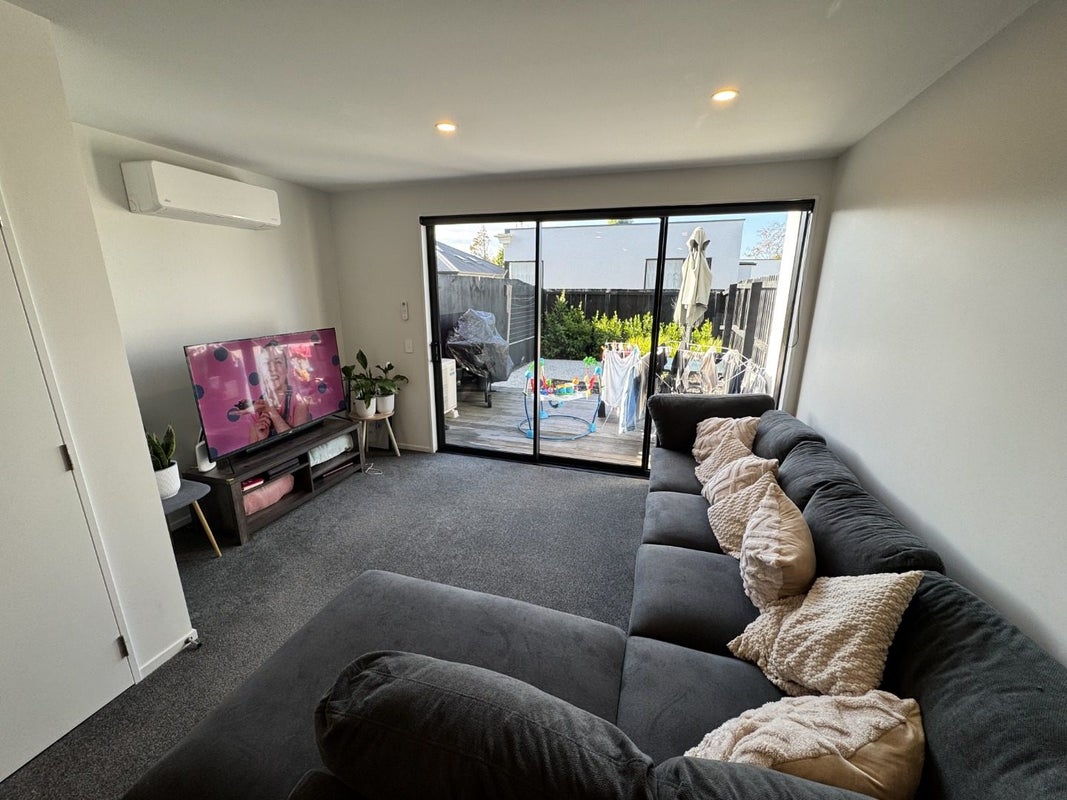 3/10 Tonga Place, Riccarton, Christchurch - Carousel 2