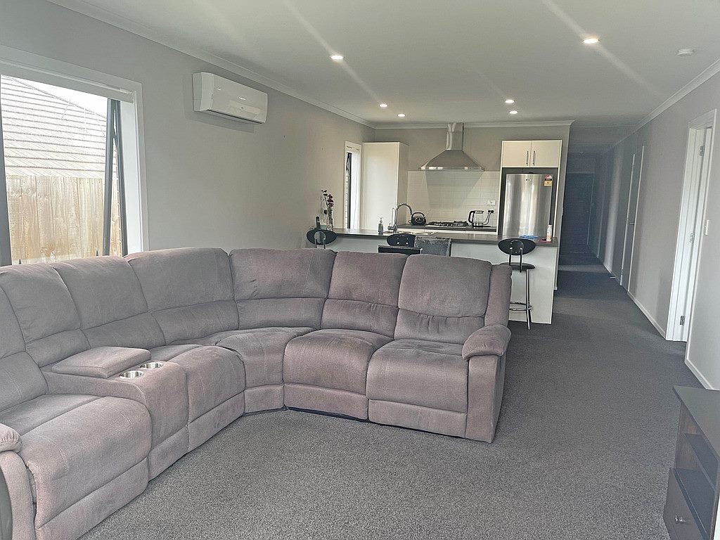 140 Te Manatu Drive, Huntington, Hamilton - Carousel 2