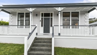 10 Arthur Carman Street, Johnsonville, Wellington - Carousel 1
