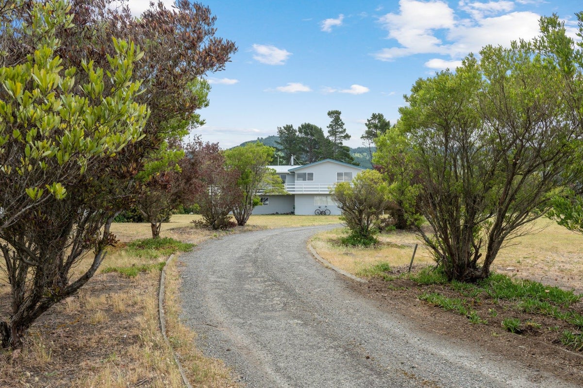 171 Rarangi Road, RARANGI, BLENHEIM - Carousel 1