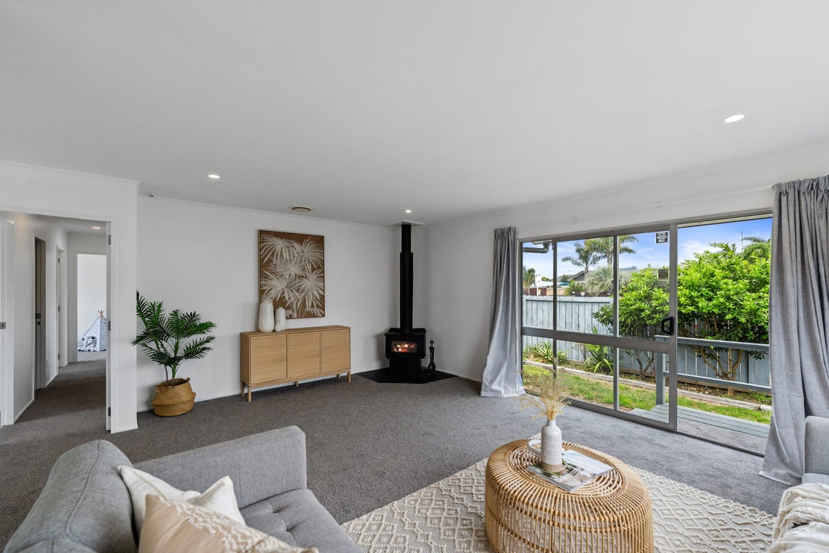 33A Doncaster Drive, Papamoa Beach, Papamoa - Carousel 2
