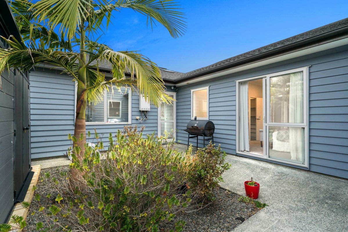 1 Raymond Grace Avenue, Huapai, Kumeu - Carousel 20
