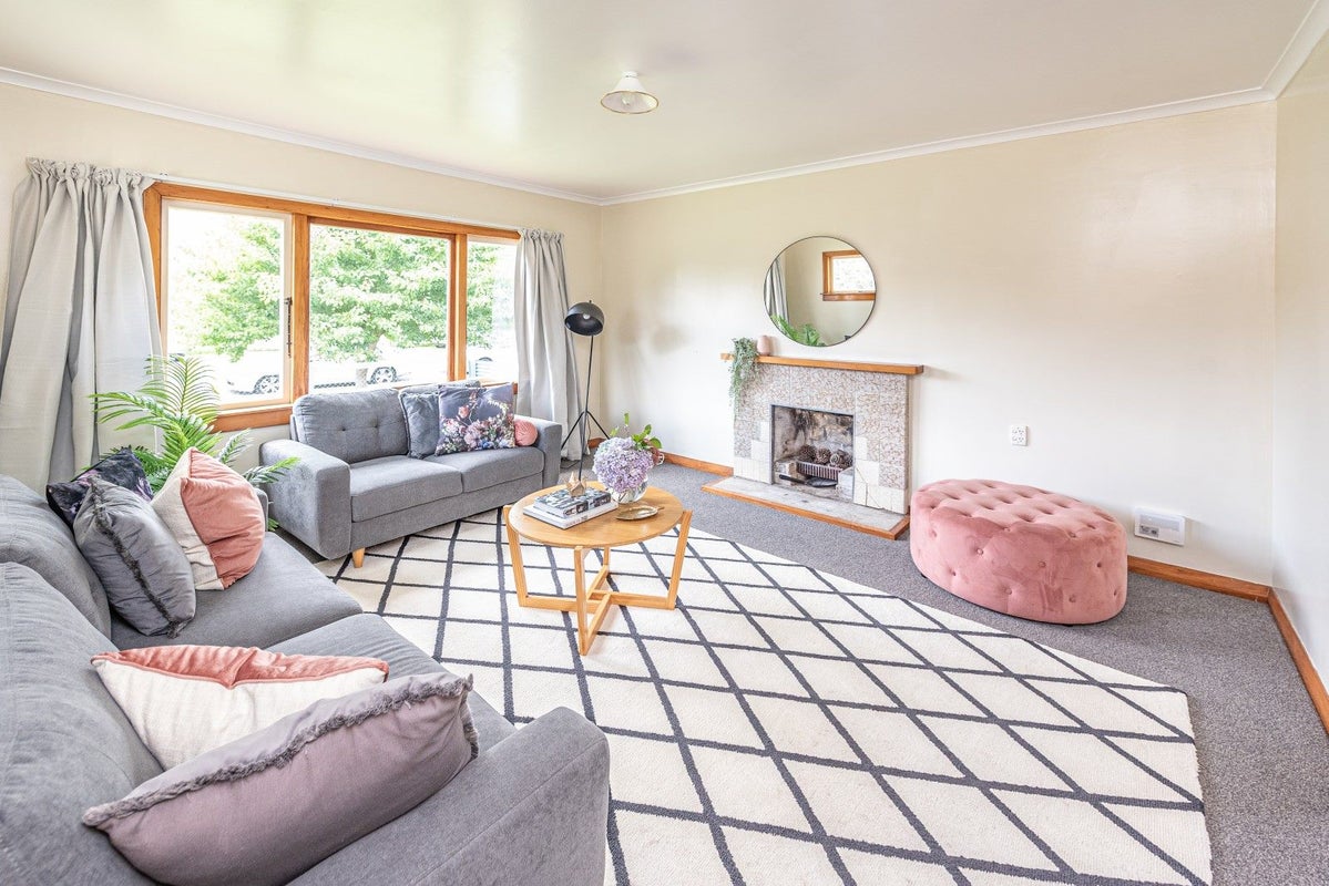 7 Boyd Avenue, Aramoho, Whanganui - Carousel 2