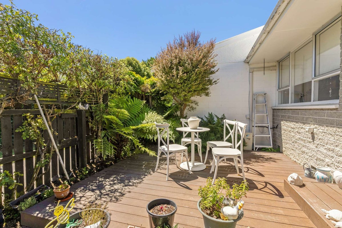 2/51 Southampton Street, Sydenham, Christchurch - Carousel 1