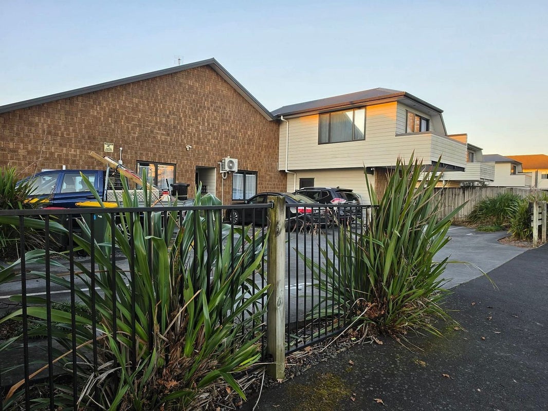 62 Willoughby Street, Whitiora, Hamilton - Carousel 10