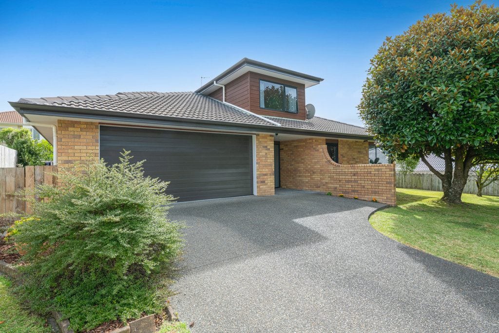9 Thornbill Rise, Unsworth Heights, Auckland - Carousel 1