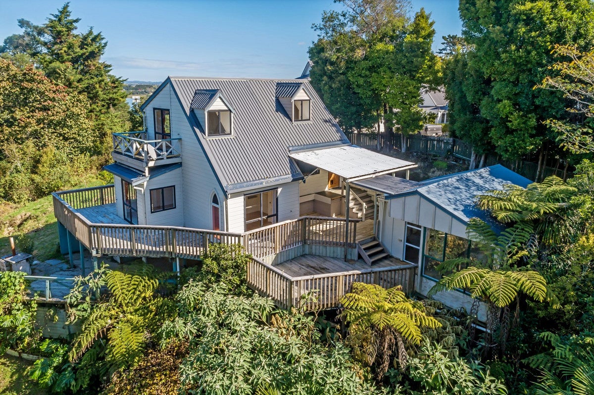 138 Attwood Road, Paremoremo, Auckland - Carousel 1