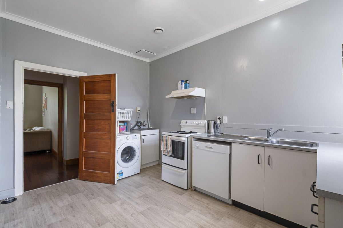 14 Joseph Street, West End, Palmerston North - Carousel 2