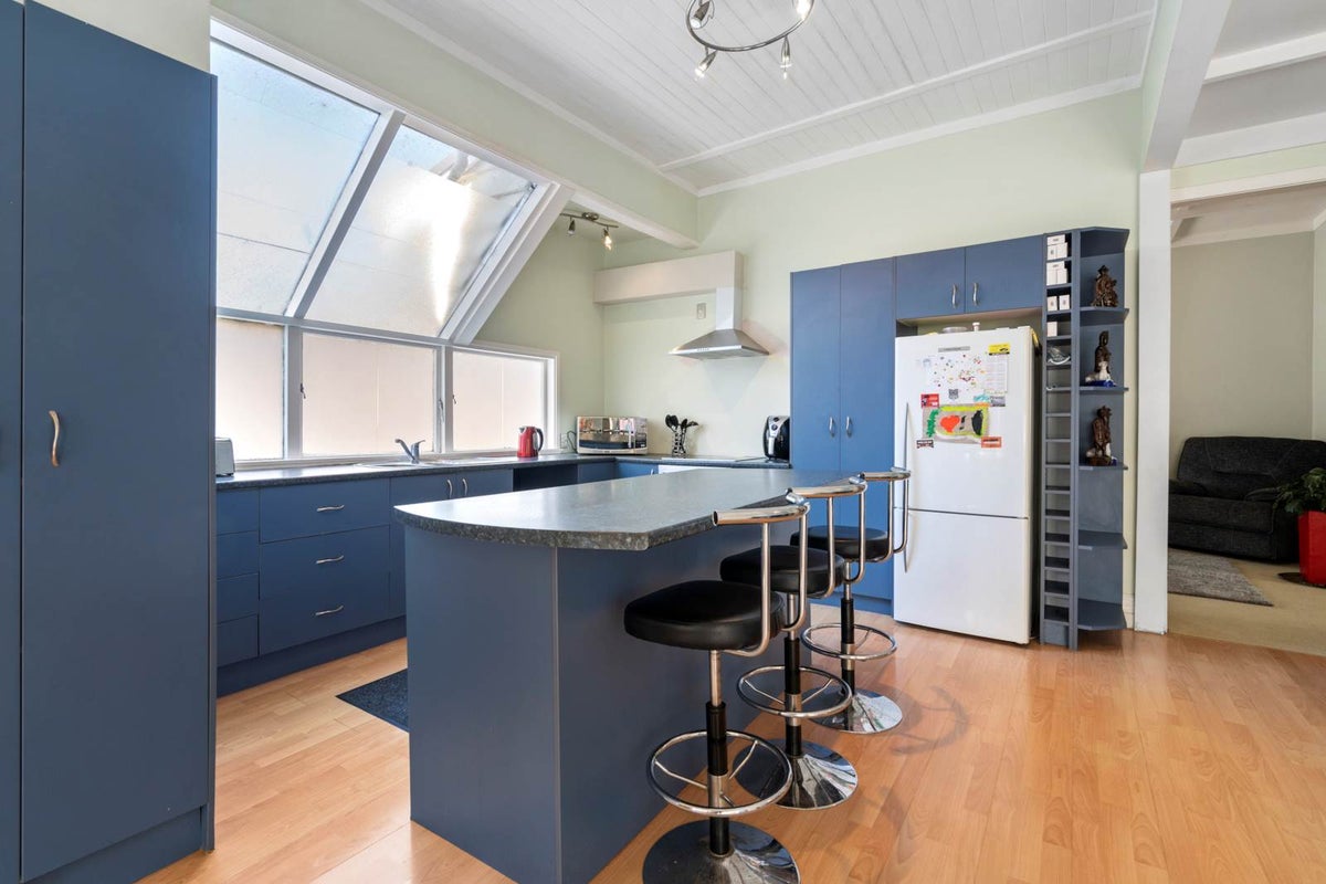 78 Gardner Avenue, New Lynn, Auckland - Carousel 2