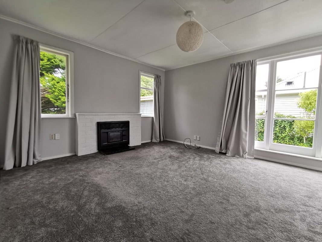 8 Heath Street, Wainuiomata, Lower Hutt - Carousel 2
