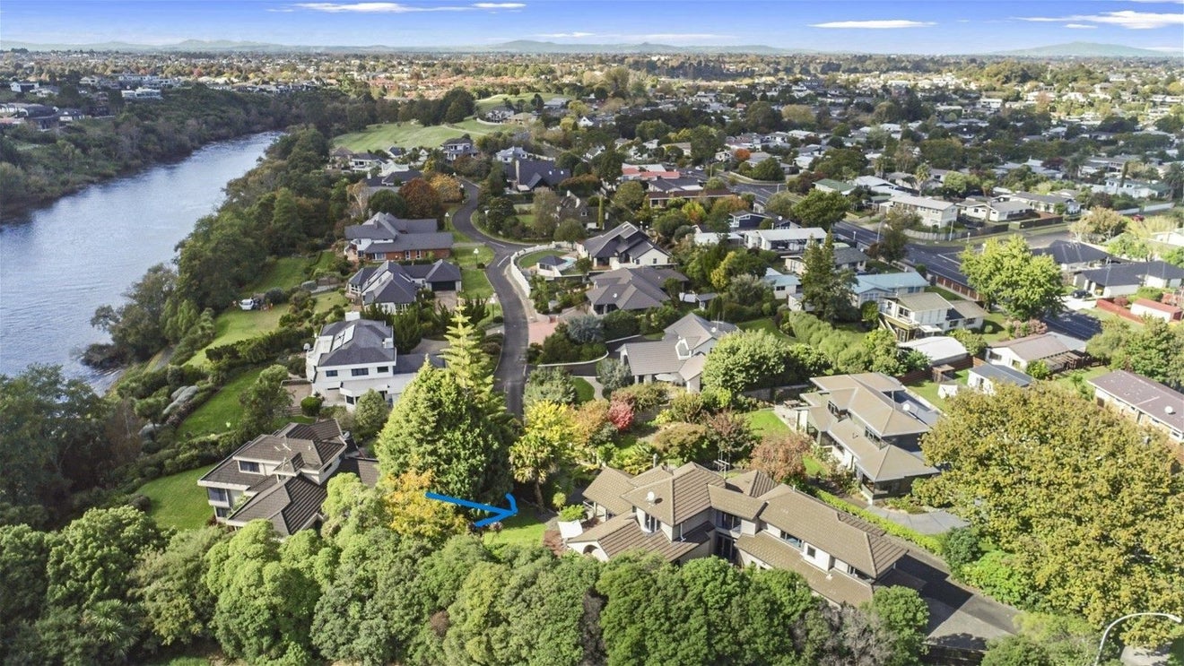 6 River Oaks Place, Pukete, Hamilton - Carousel 2