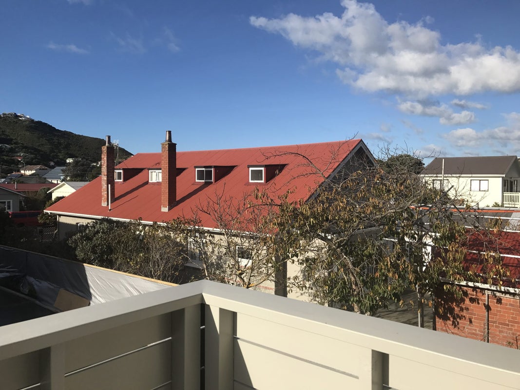 10/74 Derwent Street, Island Bay, Wellington - Carousel 16