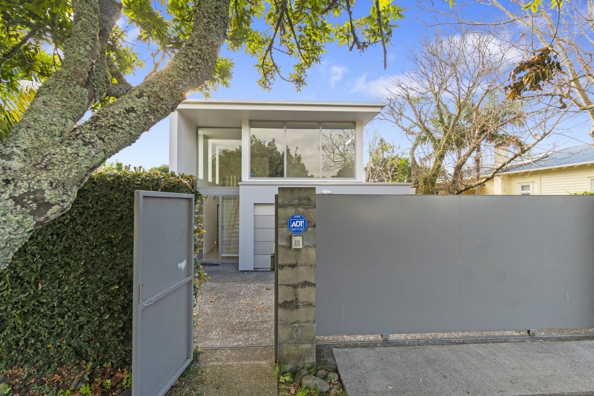 17 Raetihi Crescent, Mount Albert, Auckland - Carousel 29